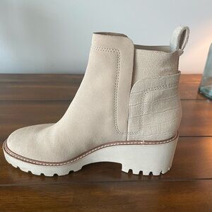 Women's Cream Ankle Boots